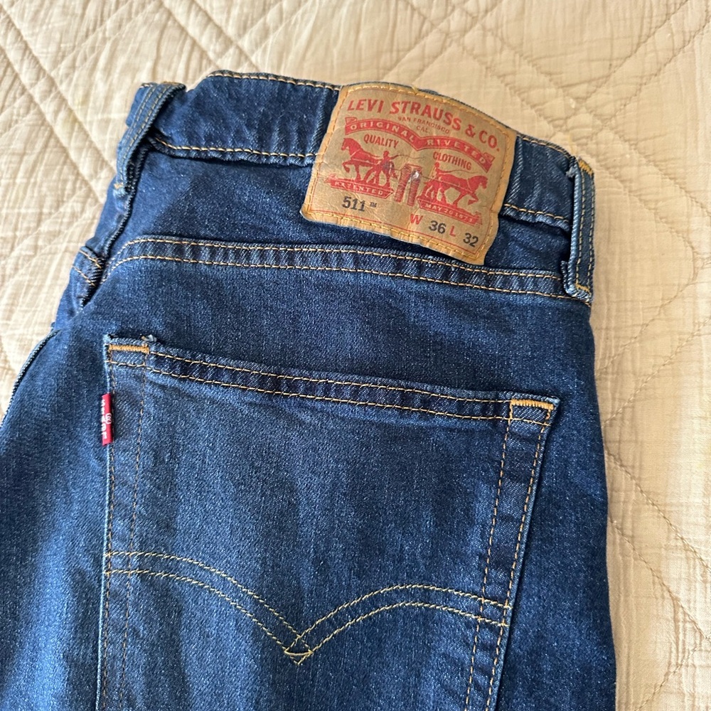 Levi 511 jeans never worn